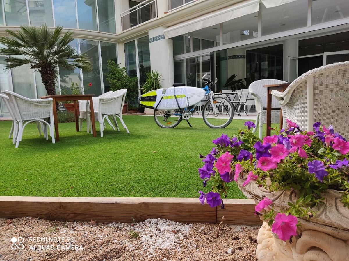 Hotel & Apartaments Thalassa Sport & Spa Roses Exteriér fotografie