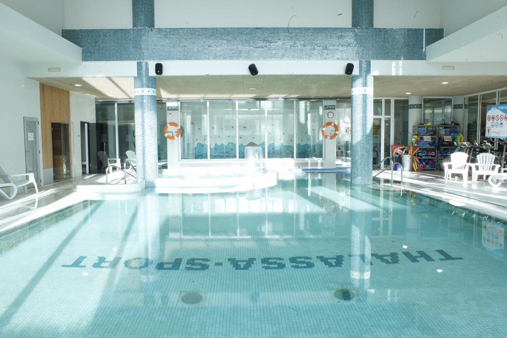 Hotel & Apartaments Thalassa Sport & Spa Roses Exteriér fotografie